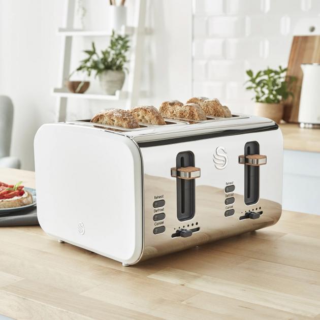 Swan 4 Slice Nordic Style Toaster 1500W (White)